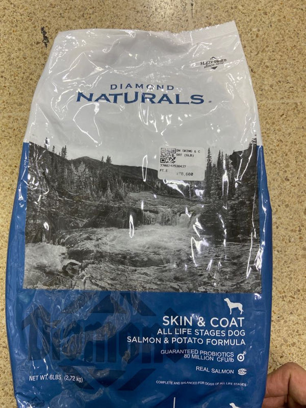 Diamond Naturals Skin & Coat All Life Stages Dog Salmon & Potato Formula