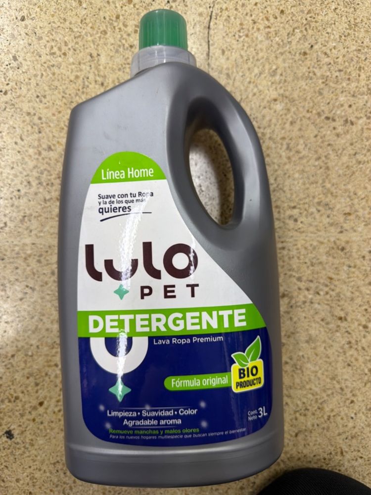 Lulo Pet Detergente Lava Ropa Premium