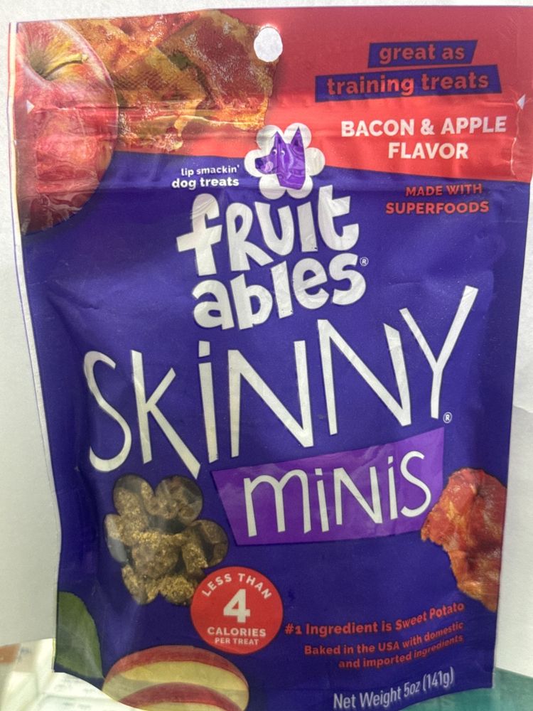 Fruitables Skinny Minis Bacon & Apple Flavor